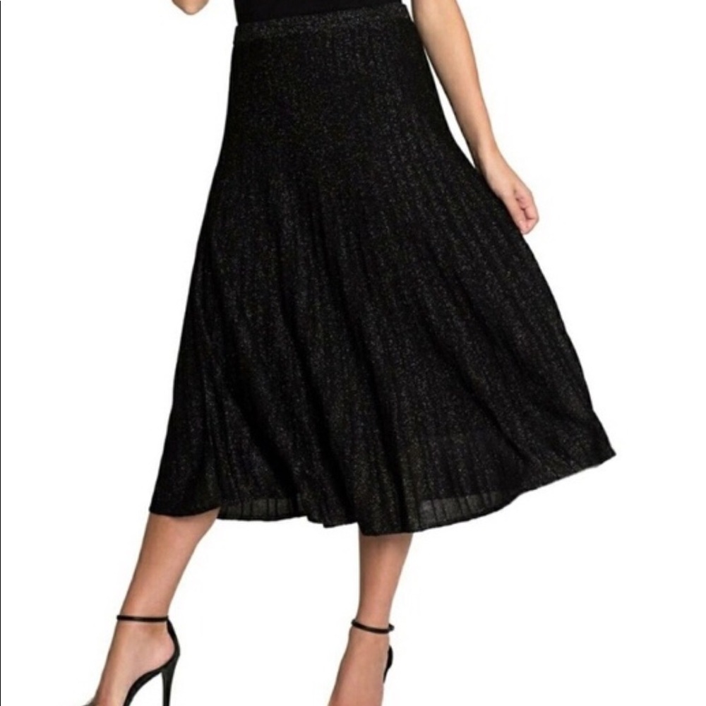 Nic & Zoe pleated knit black midi skirt, waist 26”